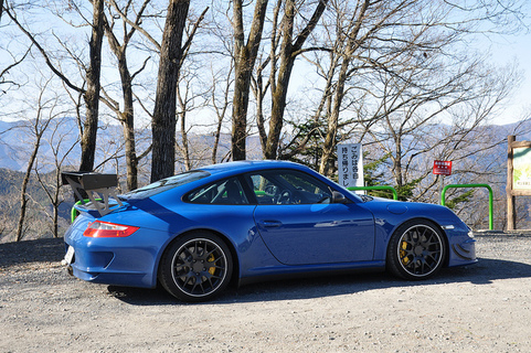 PORSCHE ポルシェ 911 997 GT3RS 車載 消火器 Amazon.co.jp: ポルシェ 997 GT3RS 後期 車載 純正 消火器